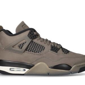 Stylish Gray Sneakers Jordan’s !!!